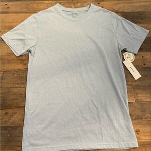 NWT Urban Outfitters‎ Essential Tee